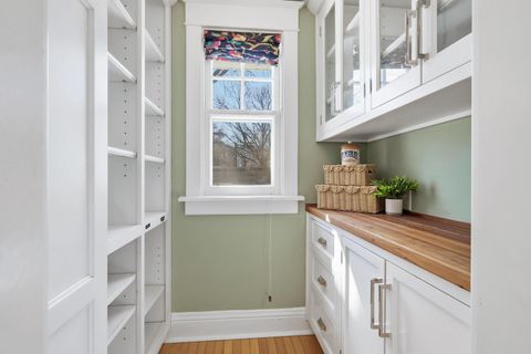 Tiny photo for 1137 Kirkwood Boulevard, Davenport, IA 52803 (MLS # 12584692)