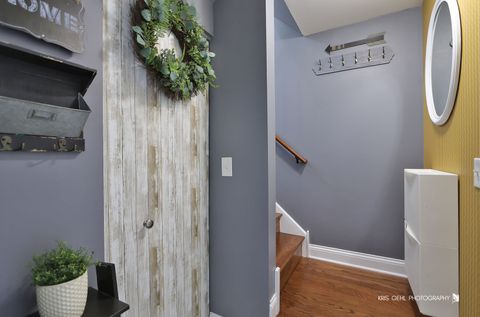 Tiny photo for 1493 Saint James Court, Gurnee, IL 60031 (MLS # 12593922)