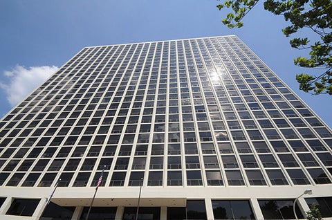 Photo of 4343 N Clarendon Street #2110, Chicago, IL 60613 (MLS # 12688510)