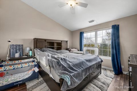 Tiny photo for 1149 Harbor Court #1149, Glendale Heights, IL 60139 (MLS # 12619717)