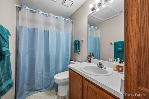 Tiny photo for 1149 Harbor Court #1149, Glendale Heights, IL 60139 (MLS # 12619717)