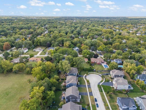 Tiny photo for 1240 W Thomas Road, Wheaton, IL 60187 (MLS # 12676646)
