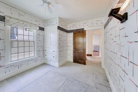 Tiny photo for 1110 Elm Street, Winnetka, IL 60093 (MLS # 12687072)