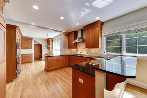 Tiny photo for 1110 Elm Street, Winnetka, IL 60093 (MLS # 12687072)