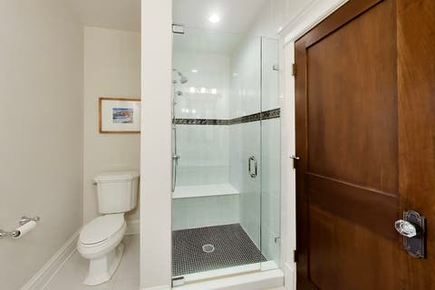 Tiny photo for 1110 Elm Street, Winnetka, IL 60093 (MLS # 12687072)