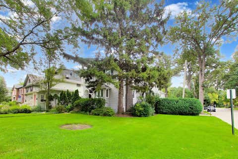 Tiny photo for 1110 Elm Street, Winnetka, IL 60093 (MLS # 12687072)