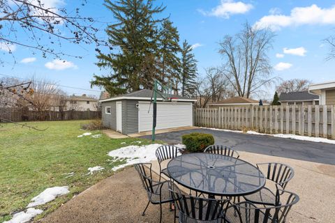 Tiny photo for 1217 Sunset Road, Wheaton, IL 60189 (MLS # 12535857)