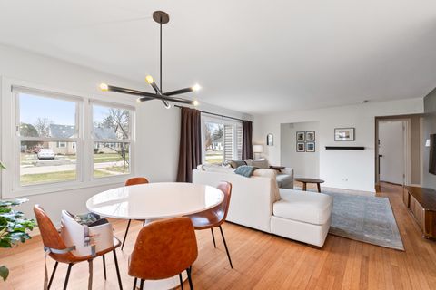 Tiny photo for 1217 Sunset Road, Wheaton, IL 60189 (MLS # 12535857)