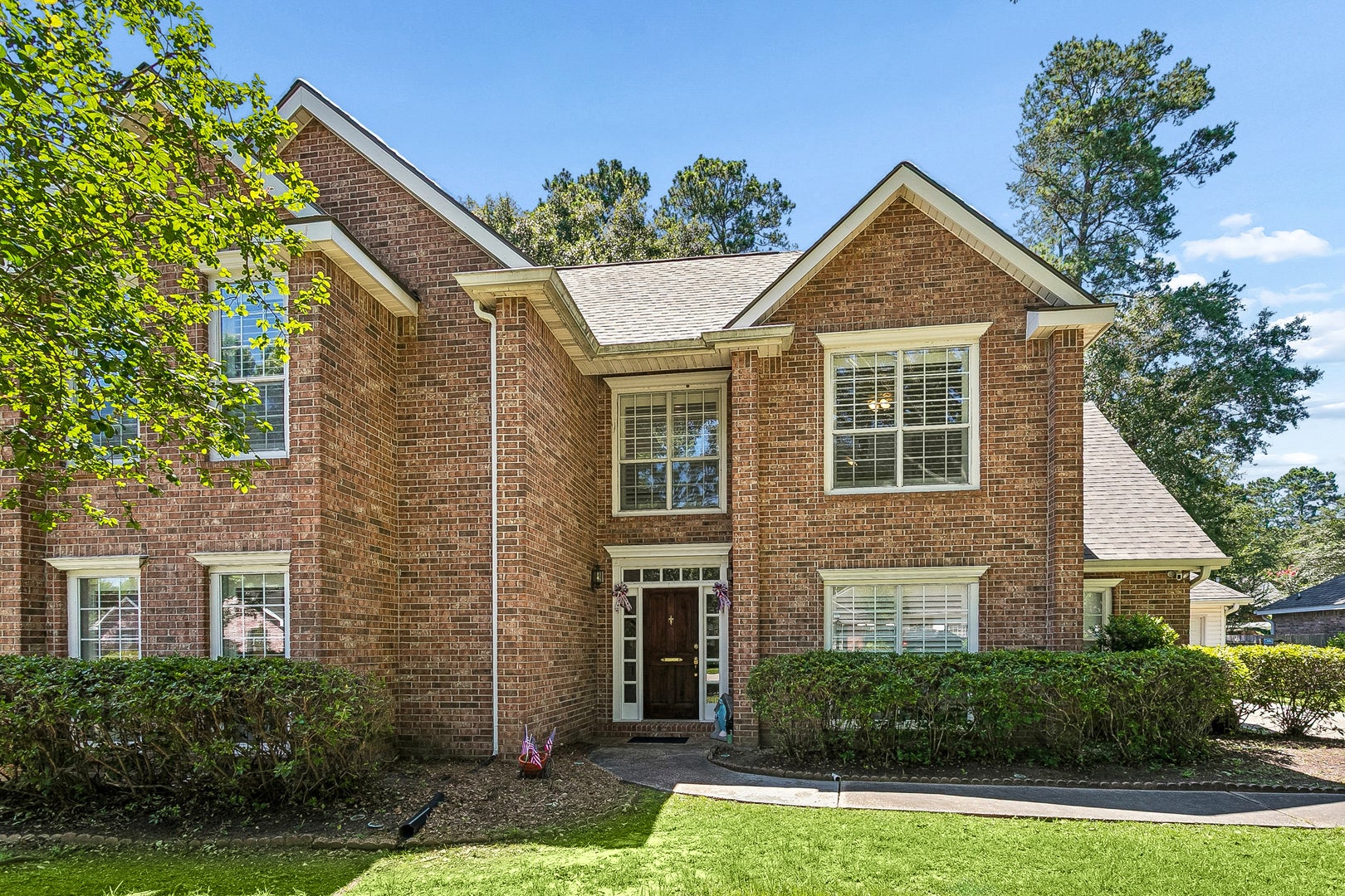 1239 Clearwater Drive