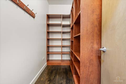 Tiny photo for 3547 N Reta Avenue #101, Chicago, IL 60657 (MLS # 12712780)