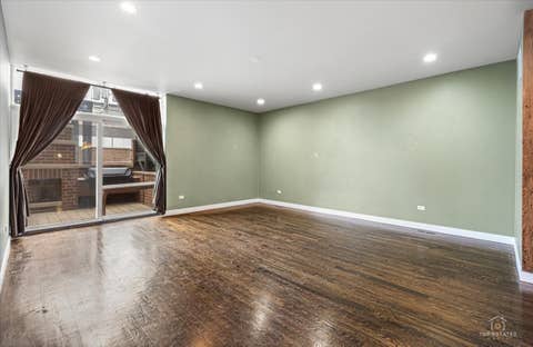 Tiny photo for 3547 N Reta Avenue #101, Chicago, IL 60657 (MLS # 12712780)