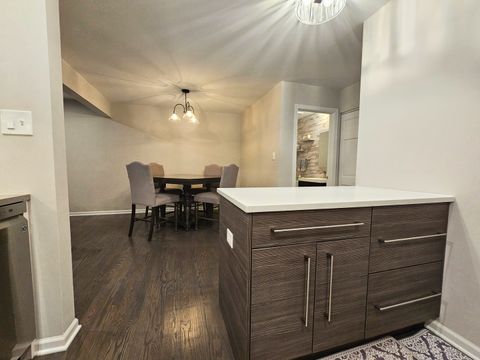 Tiny photo for 39 Sorrento Drive, Palos Heights, IL 60463 (MLS # 12537227)