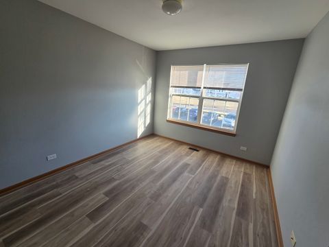 Tiny photo for 1633 W Chrysler Drive #1633, Belvidere, IL 61008 (MLS # 12587955)