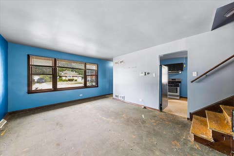 Tiny photo for 15101 Beachview Terrace, Dolton, IL 60419 (MLS # 12715270)