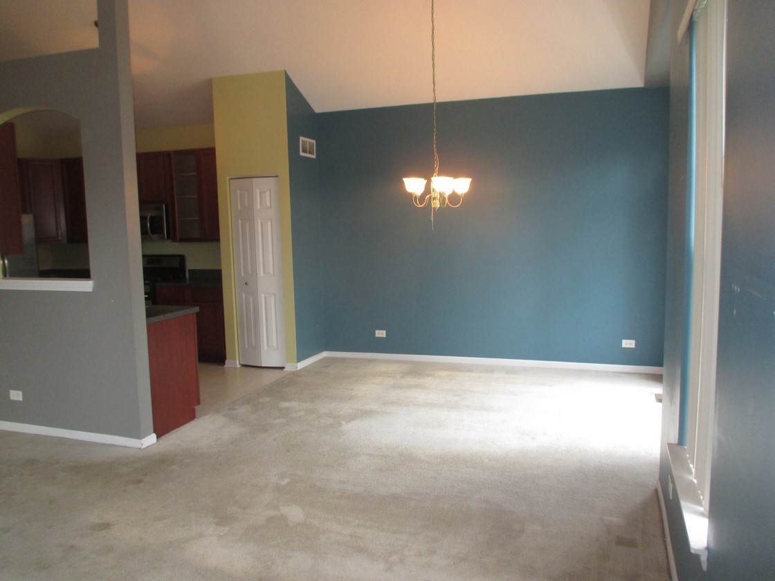 4321 Timber Ridge Court