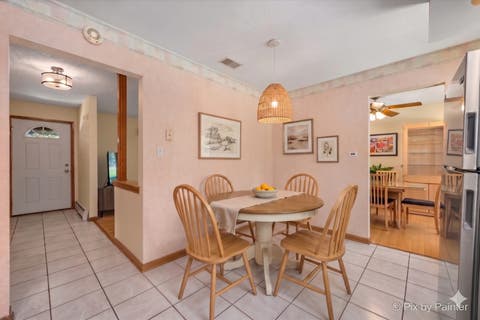 Tiny photo for 113 W Monterey Avenue, Schaumburg, IL 60193 (MLS # 12678697)