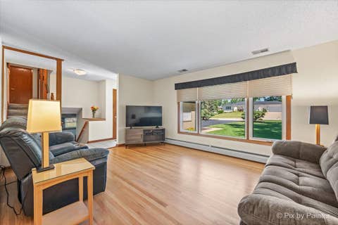 Tiny photo for 113 W Monterey Avenue, Schaumburg, IL 60193 (MLS # 12678697)