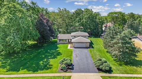 Tiny photo for 113 W Monterey Avenue, Schaumburg, IL 60193 (MLS # 12678697)