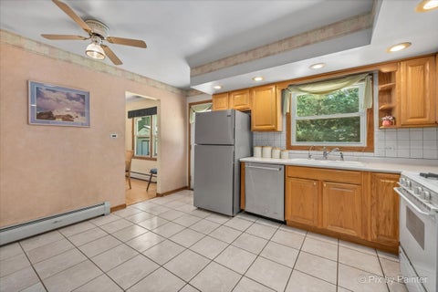 Tiny photo for 113 W Monterey Avenue, Schaumburg, IL 60193 (MLS # 12678697)