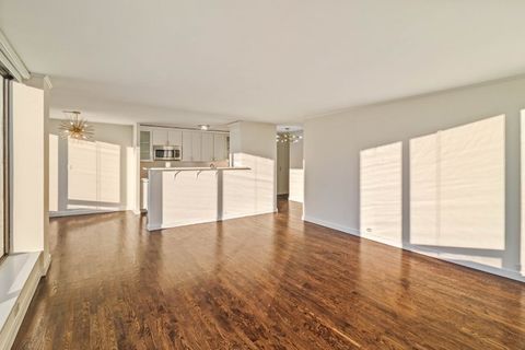 Tiny photo for 5445 N Sheridan Road #2815, Chicago, IL 60640 (MLS # 12536980)