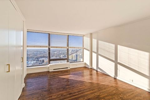 Tiny photo for 5445 N Sheridan Road #2815, Chicago, IL 60640 (MLS # 12536980)