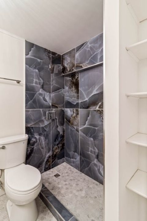 Tiny photo for 5445 N Sheridan Road #2815, Chicago, IL 60640 (MLS # 12536980)