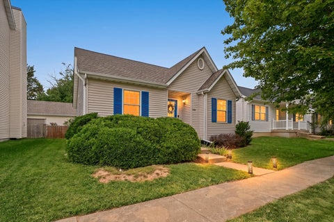 Tiny photo for 1419 S Smith Road, Urbana, IL 61802 (MLS # 12774552)