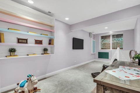 Tiny photo for 418 Bay Tree Circle, Vernon Hills, IL 60061 (MLS # 12503201)