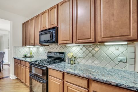 Tiny photo for 418 Bay Tree Circle, Vernon Hills, IL 60061 (MLS # 12503201)