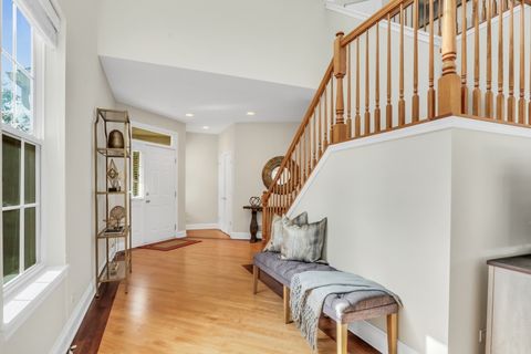 Tiny photo for 418 Bay Tree Circle, Vernon Hills, IL 60061 (MLS # 12503201)