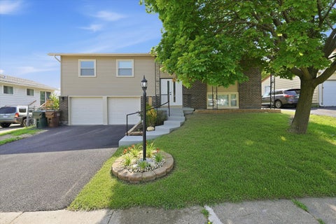 Tiny photo for 17691 Devon Drive, Country Club Hills, IL 60478 (MLS # 12712255)