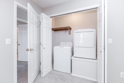 Tiny photo for 1321 Beacon Hill Court, Normal, IL 61761 (MLS # 12550207)