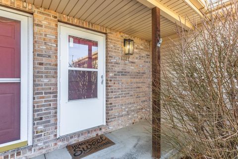 Tiny photo for 1321 Beacon Hill Court, Normal, IL 61761 (MLS # 12550207)