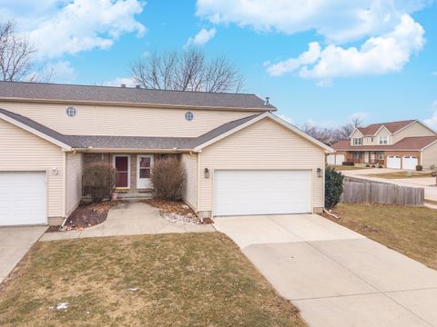 Tiny photo for 1321 Beacon Hill Court, Normal, IL 61761 (MLS # 12550207)