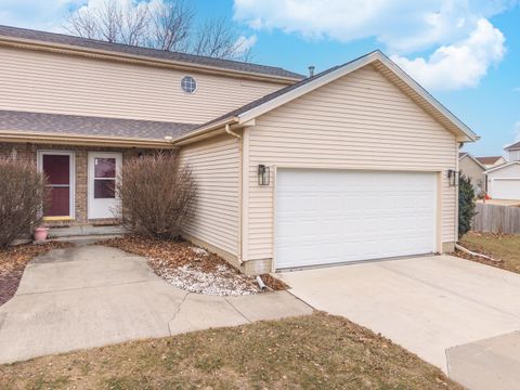 Tiny photo for 1321 Beacon Hill Court, Normal, IL 61761 (MLS # 12550207)