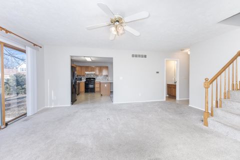 Tiny photo for 1321 Beacon Hill Court, Normal, IL 61761 (MLS # 12550207)