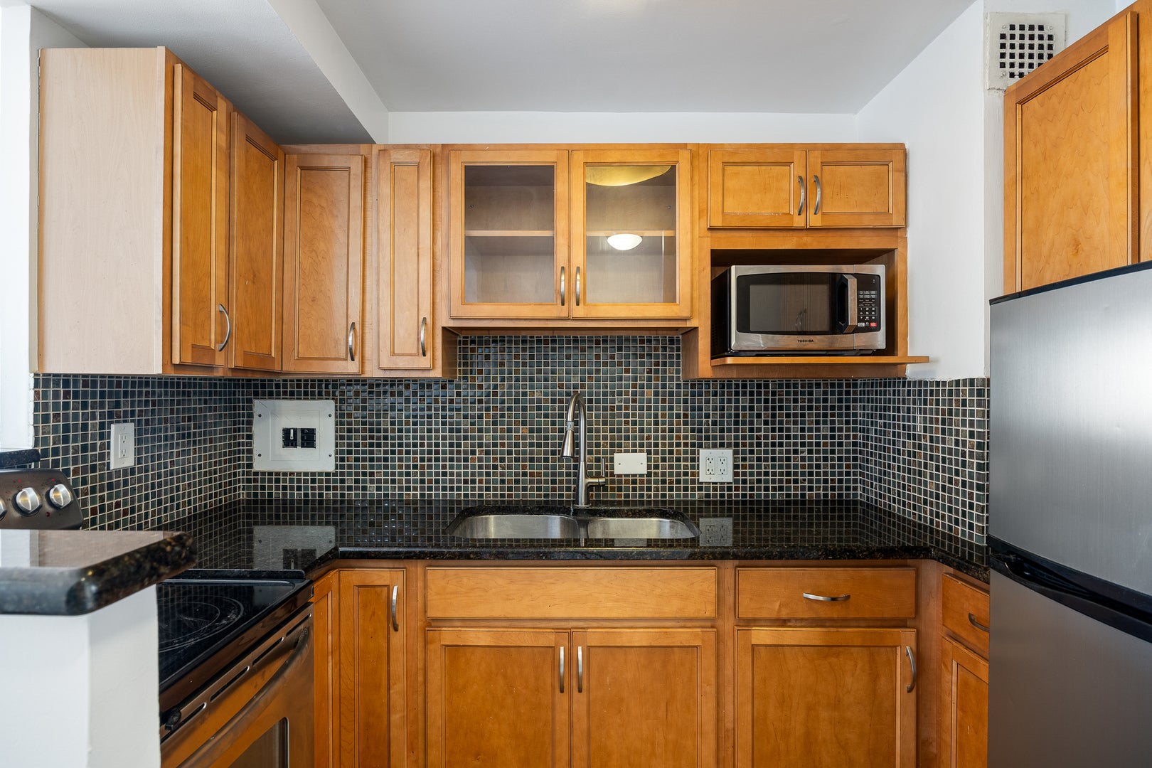 2909 N Sheridan Road 1703