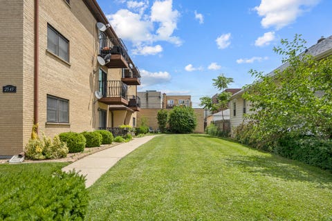 Tiny photo for 2545 N 72nd Court #1, Elmwood Park, IL 60707 (MLS # 12695522)