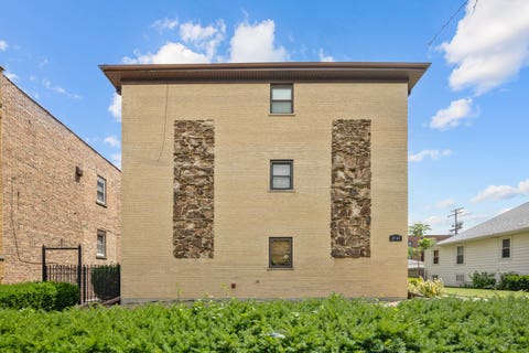 Tiny photo for 2545 N 72nd Court #1, Elmwood Park, IL 60707 (MLS # 12695522)