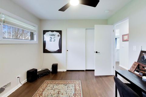 Tiny photo for 108 W Sunset Road, Mount Prospect, IL 60056 (MLS # 12606618)