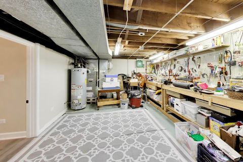 Tiny photo for 108 W Sunset Road, Mount Prospect, IL 60056 (MLS # 12606618)