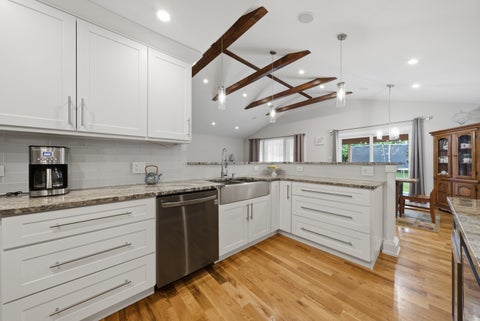 Tiny photo for 9143 W 92 Street, Hickory Hills, IL 60457 (MLS # 12649310)