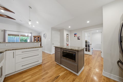 Tiny photo for 9143 W 92 Street, Hickory Hills, IL 60457 (MLS # 12649310)