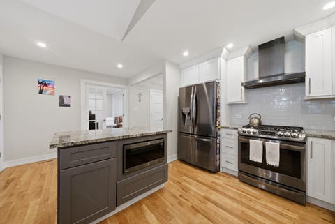 Tiny photo for 9143 W 92 Street, Hickory Hills, IL 60457 (MLS # 12649310)