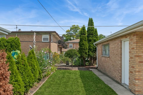 Tiny photo for 4525 N Pontiac Avenue N, Norridge, IL 60706 (MLS # 12745525)