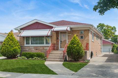 Tiny photo for 4525 N Pontiac Avenue N, Norridge, IL 60706 (MLS # 12745525)