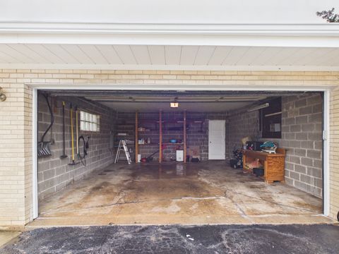 Tiny photo for 1605 E Frederick Street, Arlington Heights, IL 60004 (MLS # 12585776)