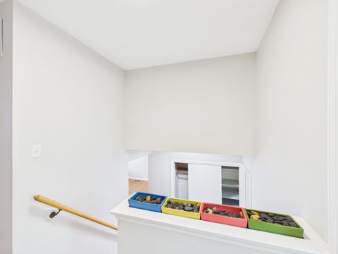 Tiny photo for 1605 E Frederick Street, Arlington Heights, IL 60004 (MLS # 12585776)