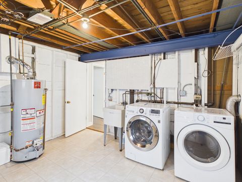 Tiny photo for 1605 E Frederick Street, Arlington Heights, IL 60004 (MLS # 12585776)