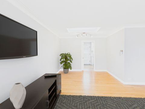 Tiny photo for 1605 E Frederick Street, Arlington Heights, IL 60004 (MLS # 12585776)